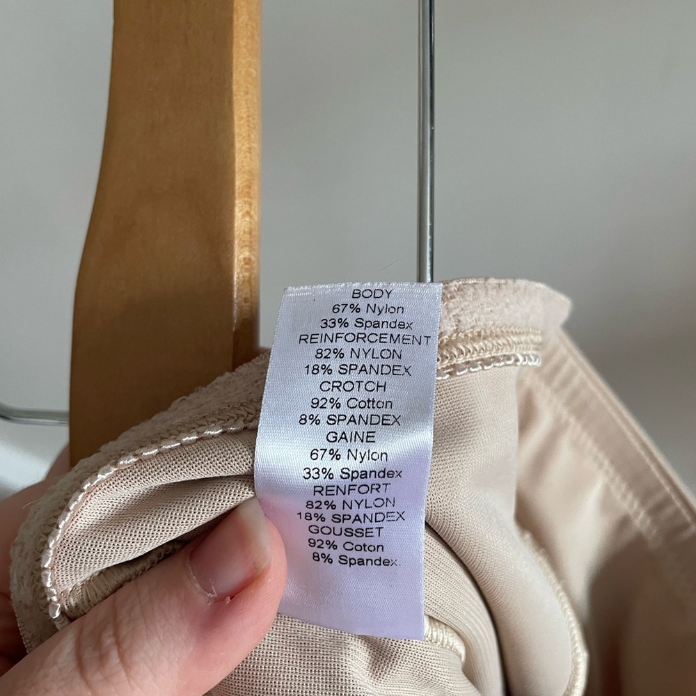 Miraclesuit Beige Shaping Shorts Undergarment Size Medium - Picture 7 of 7